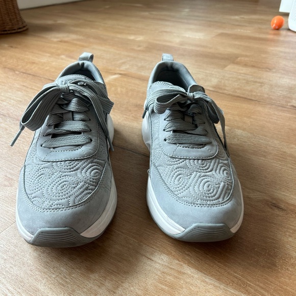 UGG LA Glide Logo Stitch sneakers - Picture 5 of 7